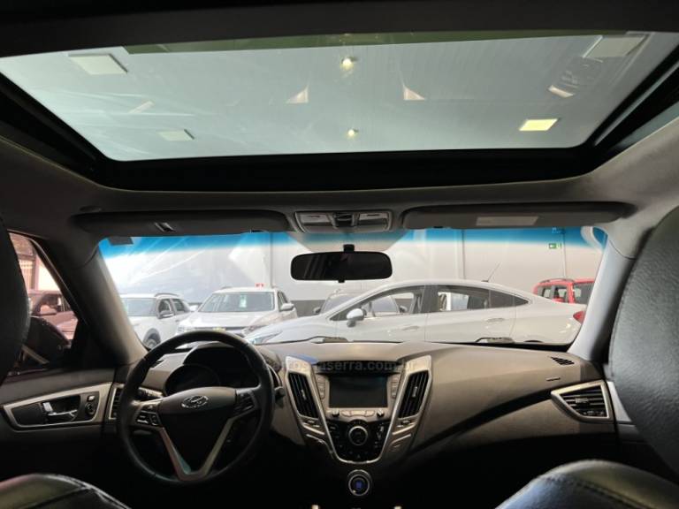 HYUNDAI - VELOSTER - 2011/2012 - Preta - R$ 59.900,00