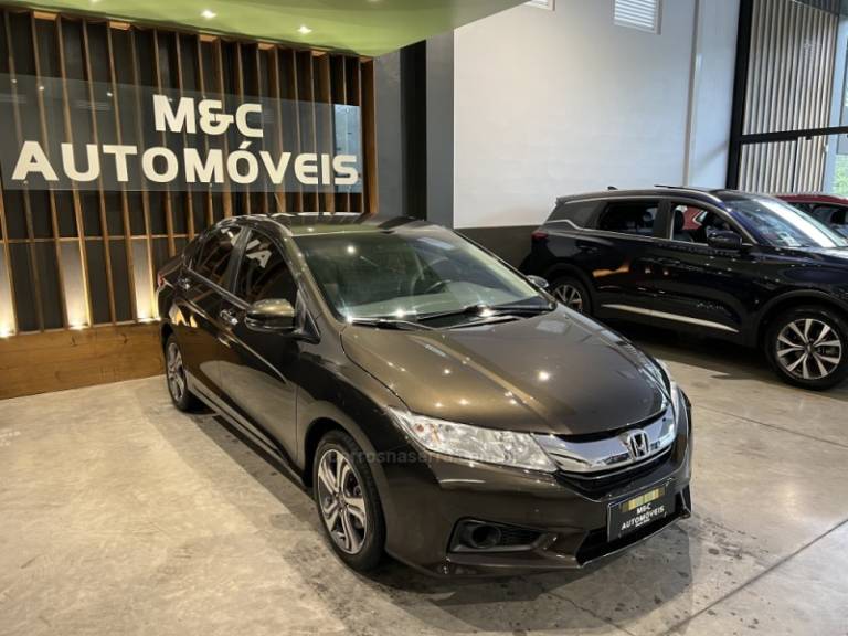 HONDA - CITY - 2017/2017 - Marrom - R$ 74.900,00