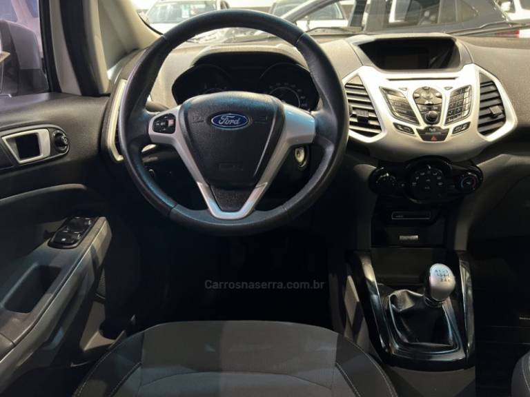 FORD - ECOSPORT - 2013/2014 - Branca - R$ 59.900,00