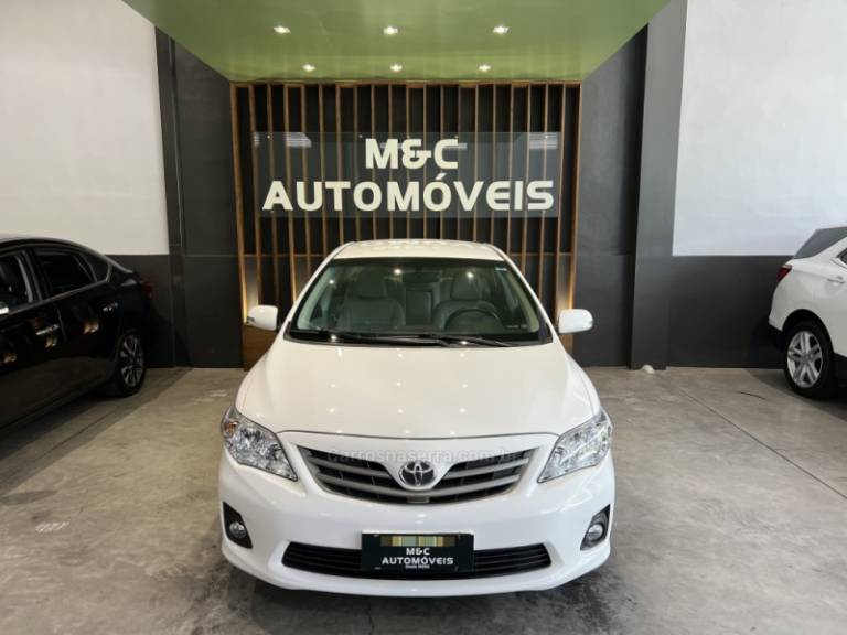 TOYOTA - COROLLA - 2012/2013 - Branca - R$ 65.900,00