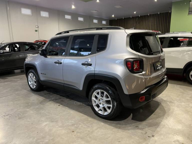 JEEP - RENEGADE - 2021/2021 - Prata - R$ 81.900,00