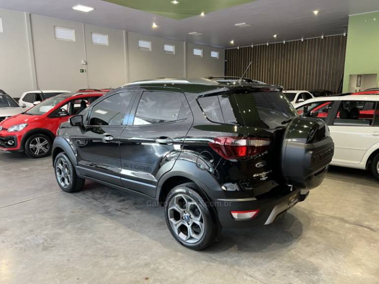 FORD - ECOSPORT - 2019/2020 - Preta - R$ 81.900,00