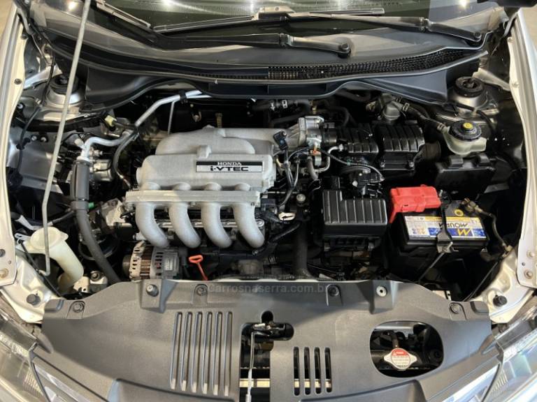 HONDA - CITY - 2013/2014 - Prata - R$ 59.900,00