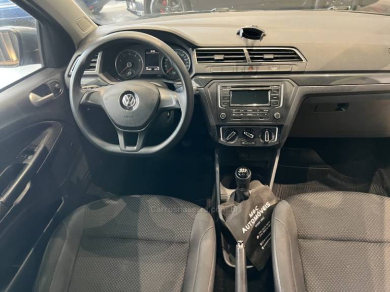 VOLKSWAGEN - SAVEIRO - 2017/2018 - Cinza - R$ 58.900,00