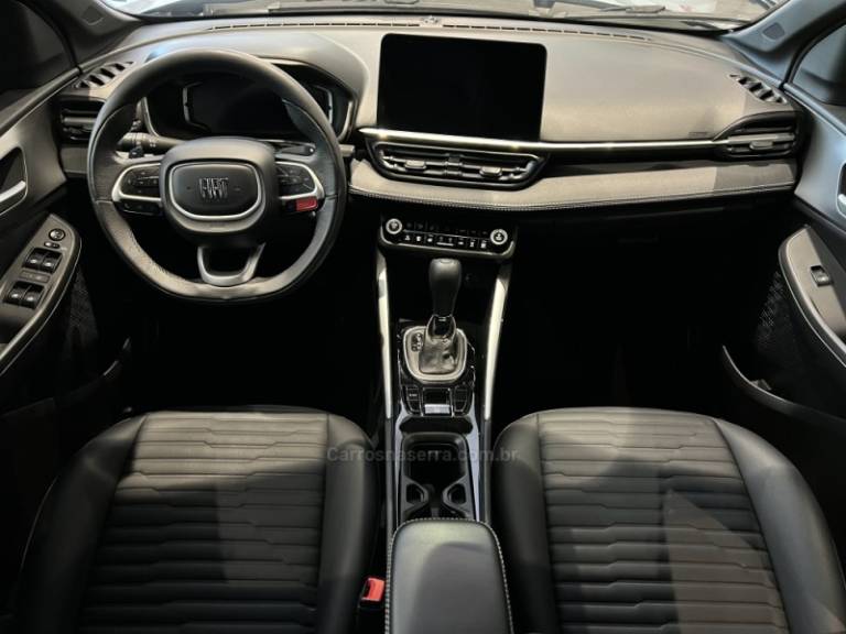 FIAT - FASTBACK - 2023/2024 - Cinza - R$ 119.900,00