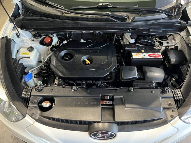 HYUNDAI - IX35 - 2014/2015 - Branca - R$ 73.900,00