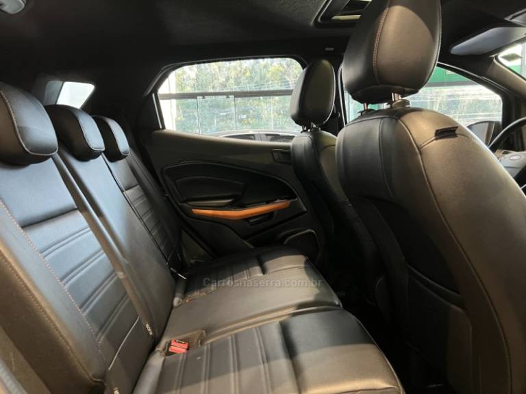 FORD - ECOSPORT - 2019/2020 - Preta - R$ 81.900,00