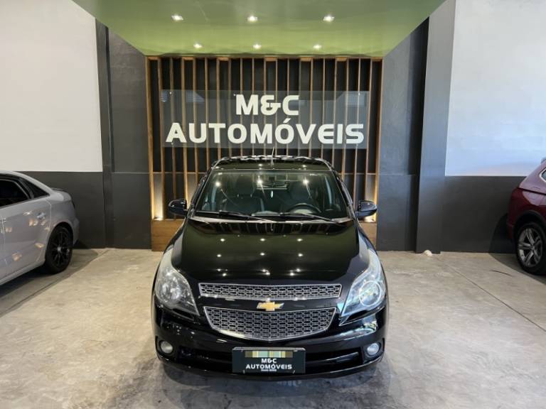 CHEVROLET - AGILE - 2013/2013 - Preta - R$ 36.900,00