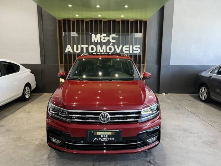 VOLKSWAGEN - TIGUAN - 2021/2021 - Vermelha - R$ 179.900,00
