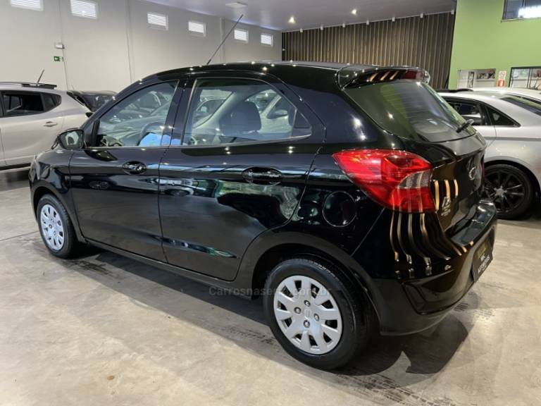 FORD - KA - 2019/2020 - Preta - R$ 48.900,00
