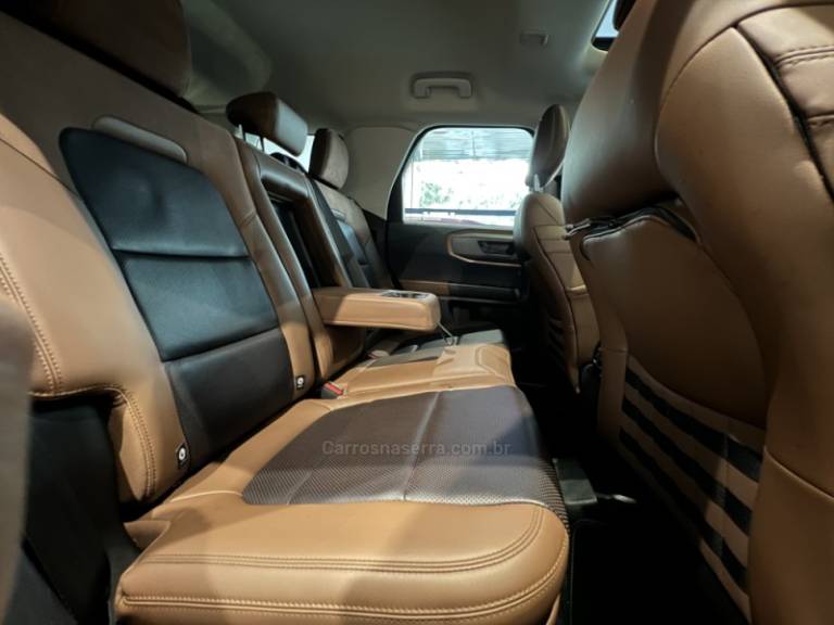 FORD - BRONCO - 2021/2021 - Preta - R$ 152.900,00