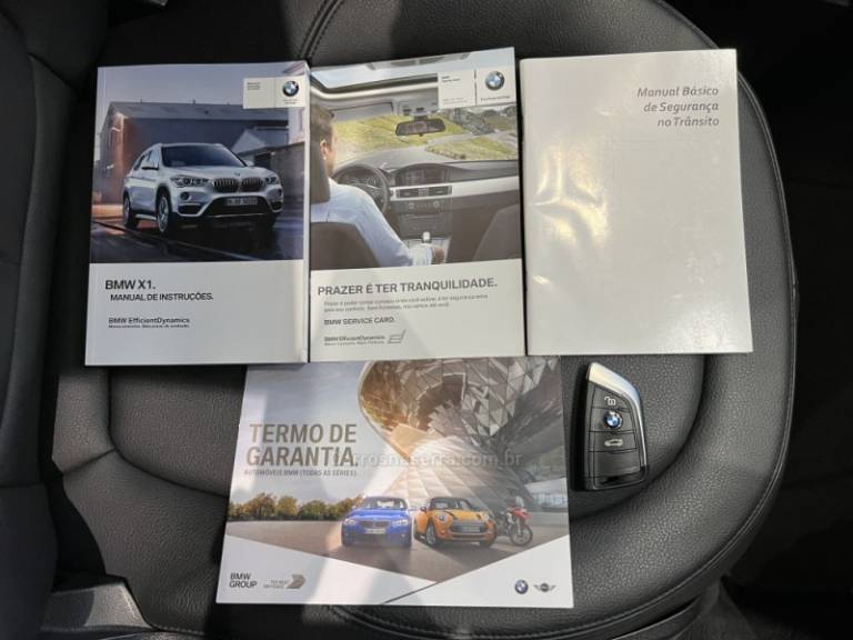 BMW - X1 - 2017/2018 - Cinza - R$ 124.900,00
