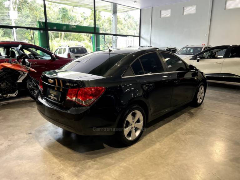 CHEVROLET - CRUZE - 2014/2014 - Preta - R$ 57.900,00