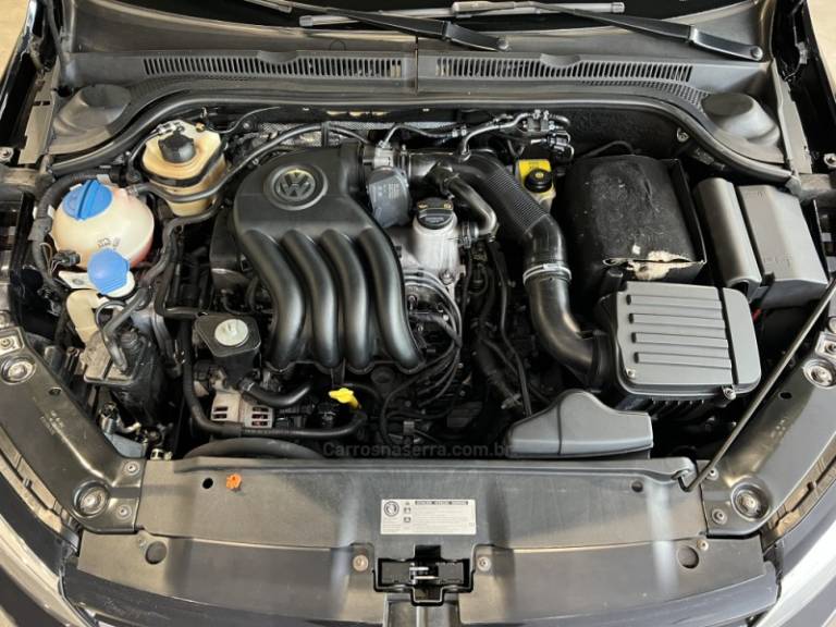 VOLKSWAGEN - JETTA - 2013/2013 - Preta - R$ 66.900,00