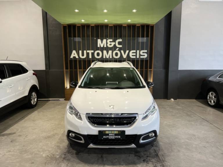 PEUGEOT - 2008 - 2018/2018 - Branca - R$ 59.900,00