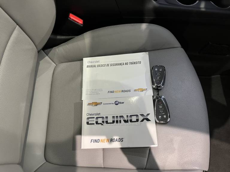 CHEVROLET - EQUINOX - 2017/2018 - Branca - R$ 116.900,00