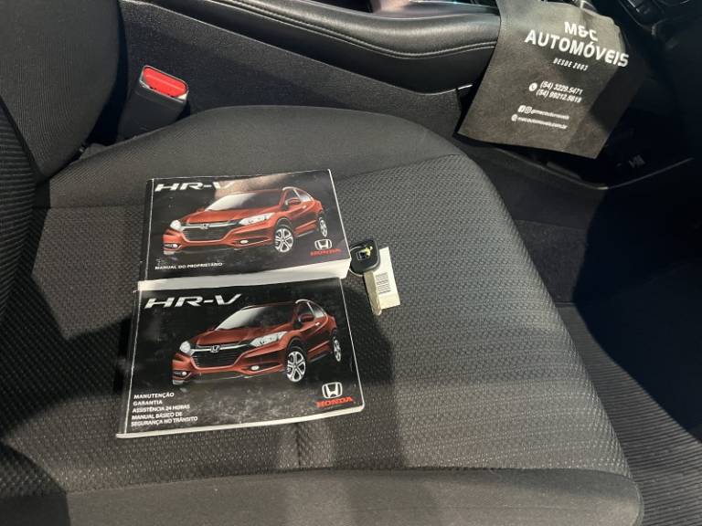 HONDA - HR-V - 2016/2016 - Preta - R$ 83.900,00