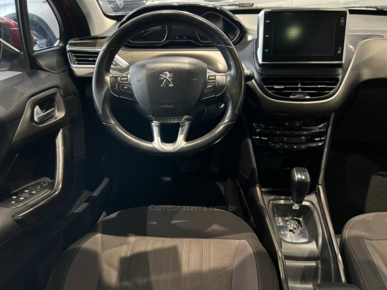 PEUGEOT - 2008 - 2018/2018 - Vermelha - R$ 65.900,00