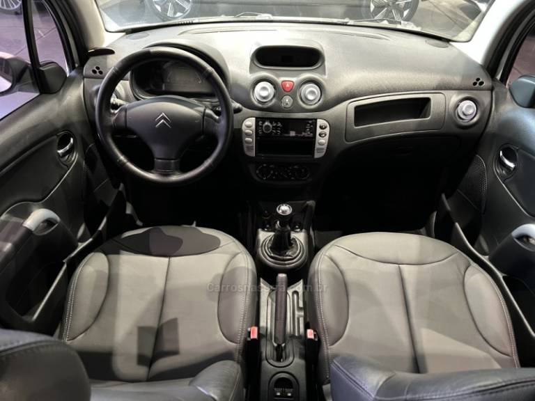 CITROËN - C3 - 2011/2012 - Branca - R$ 28.900,00