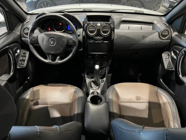 RENAULT - DUSTER - 2018/2019 - Branca - R$ 69.900,00