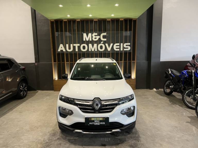 RENAULT - KWID - 2022/2023 - Branca - R$ 56.900,00