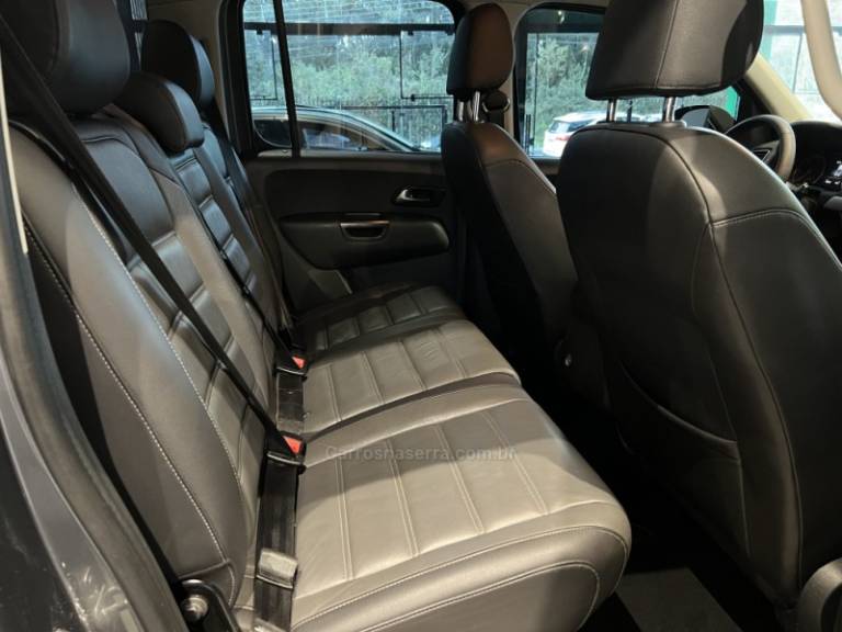 VOLKSWAGEN - AMAROK - 2018/2018 - Cinza - R$ 144.900,00