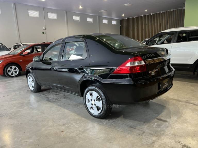CHEVROLET - PRISMA - 2012/2012 - Preta - R$ 29.900,00