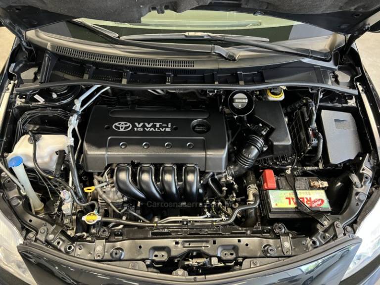 TOYOTA - COROLLA - 2009/2010 - Preta - R$ 51.900,00