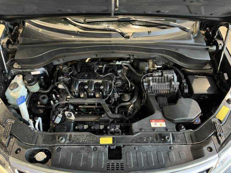 KIA MOTORS - SORENTO - 2012/2013 - Preta - R$ 69.900,00