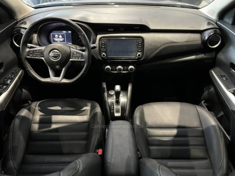 NISSAN - KICKS - 2022/2022 - Cinza - R$ 95.900,00