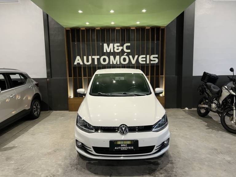VOLKSWAGEN - FOX - 2015/2016 - Branca - R$ 52.900,00