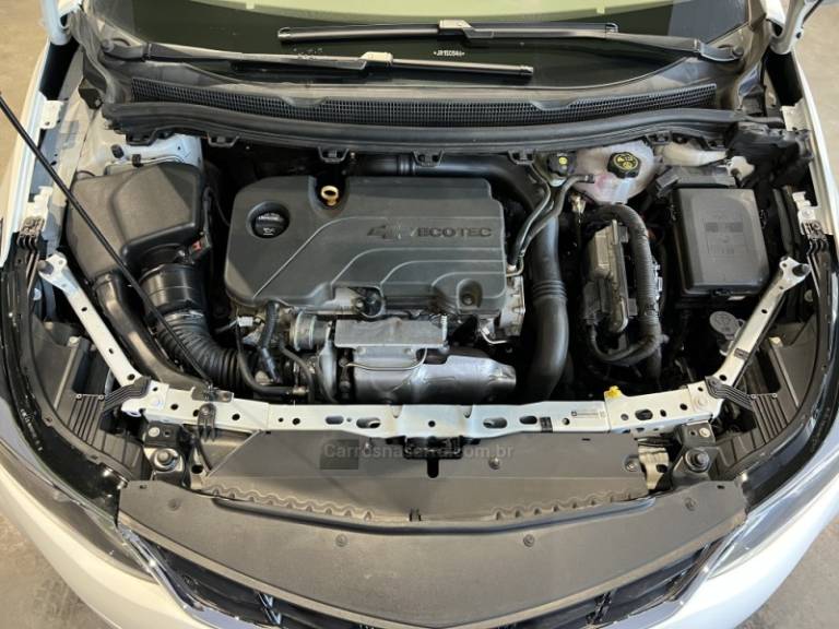 CHEVROLET - CRUZE - 2018/2018 - Branca - R$ 96.900,00