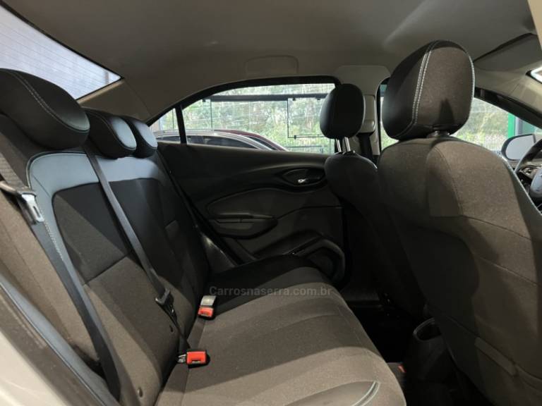 CHEVROLET - PRISMA - 2019/2019 - Prata - R$ 65.900,00