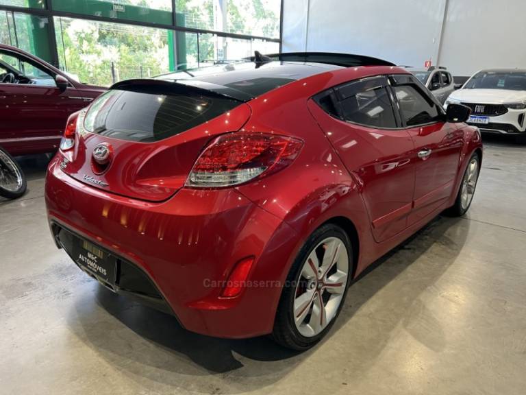 HYUNDAI - VELOSTER - 2011/2012 - Vermelha - R$ 57.900,00