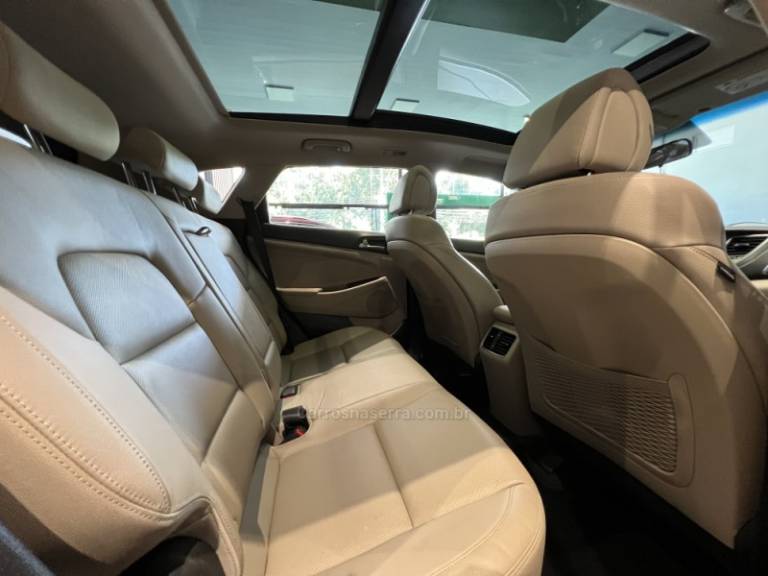 HYUNDAI - TUCSON - 2019/2020 - Branca - R$ 109.900,00