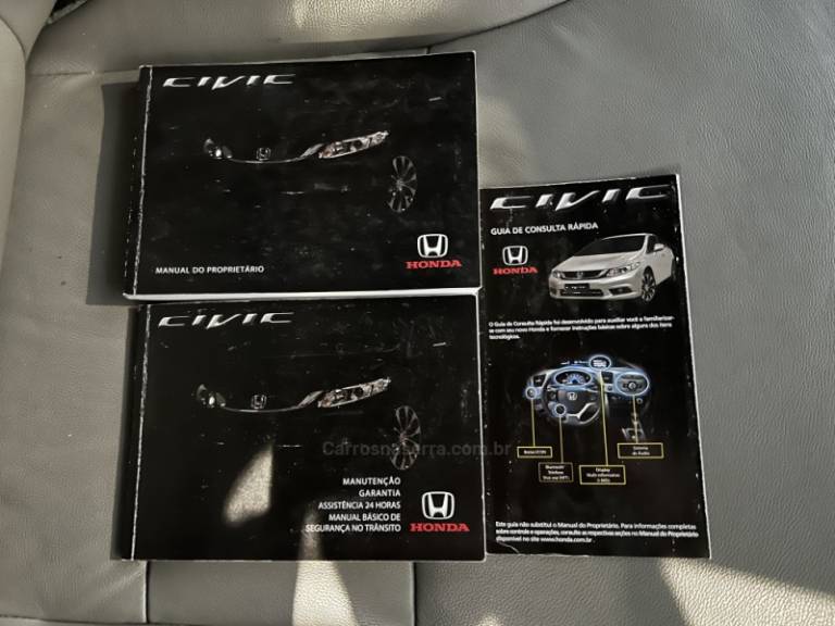 HONDA - CIVIC - 2014/2015 - Cinza - R$ 73.900,00
