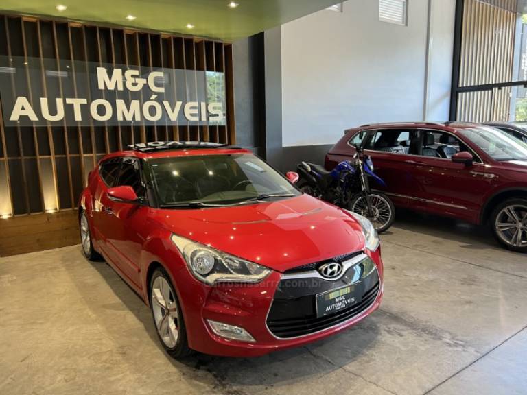 HYUNDAI - VELOSTER - 2011/2012 - Vermelha - R$ 57.900,00
