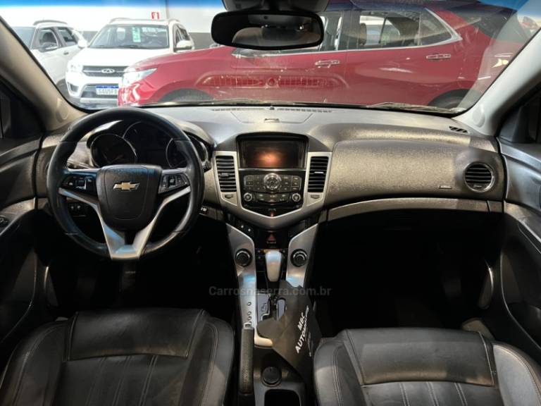 CHEVROLET - CRUZE - 2014/2014 - Preta - R$ 68.900,00
