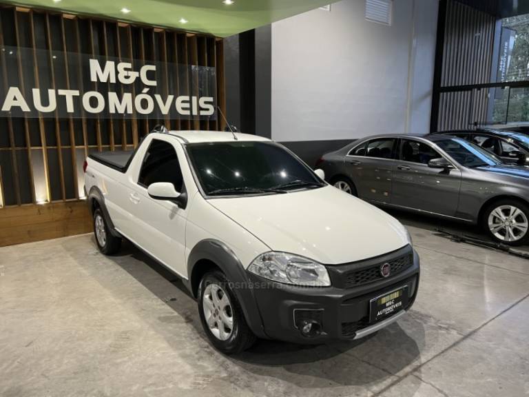 FIAT - STRADA - 2018/2019 - Branca - R$ 62.900,00